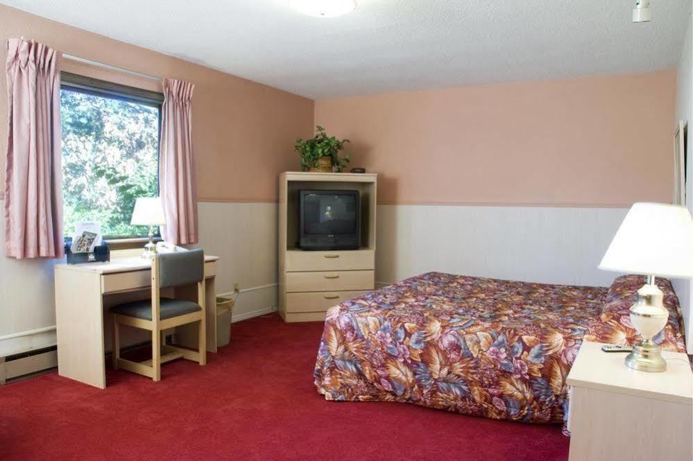 Carlin Villa Motel Carlinville Buitenkant foto